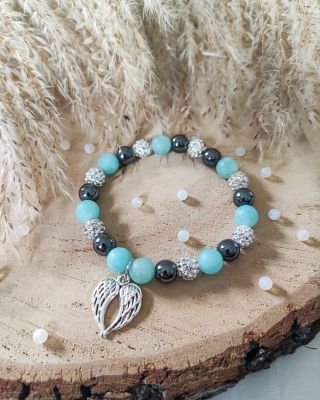 💎 HEMATIT & NEFRIT 💎 - proč tahle kombinace? 😍 Hematit a nefrit patří mezi oblíbené minerální kameny, které zaujmou nejen...